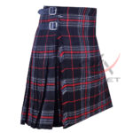 Spirit of Bruce Tartan 8 Yard Kilt for Men - Image 2