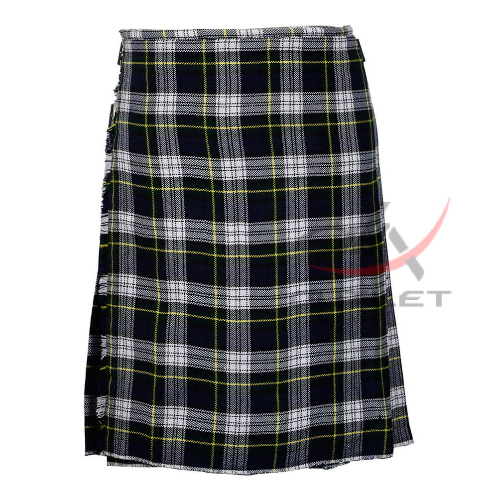 dress-gordon-tartan-traditional-kilt-front Dress Gordon Tartan 8 Yard Kilt for Men